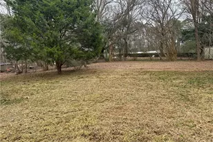 6174 Lower Dixie Lake Rd, Union City, GA 30291 - Photo 19