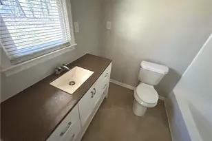 6174 Lower Dixie Lake Rd, Union City, GA 30291 - Photo 9