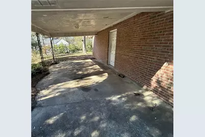 2181 Delowe Drive, East Point, GA 30344 - Photo 5