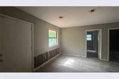 2181 Delowe Drive, East Point, GA 30344 - Photo 17