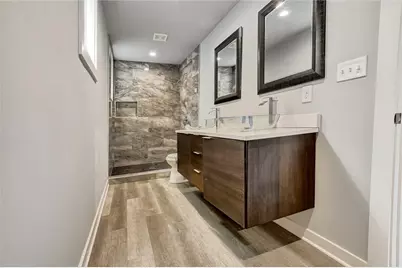 569 Middle Street SW, Atlanta, GA 30310 - Photo 25