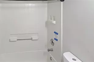 5737 Strathmoor Manor Cir, Lithonia, GA 30058 - Photo 9