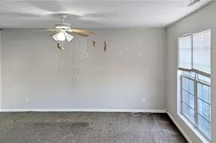 5737 Strathmoor Manor Cir, Lithonia, GA 30058 - Photo 3