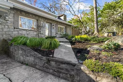 6386 Tuggle Drive, Buford, GA 30518 - Photo 5