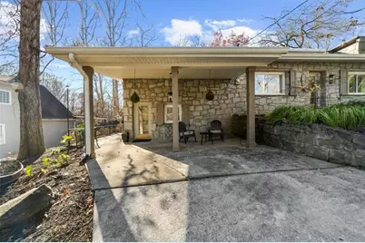 6386 Tuggle Drive, Buford, GA 30518 - Photo 5