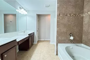 2160 Greencrest Cir, Alpharetta, GA 30004 - Photo 17