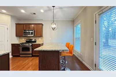 2160 Greencrest Circle, Alpharetta, GA 30004 - Photo 9