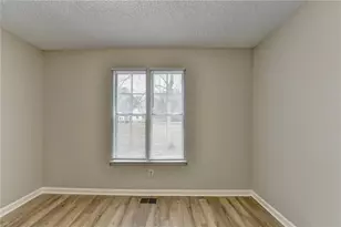 373 N Victoria Rd, Woodstock, GA 30189 - Photo 37