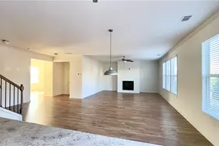 5406 Town Square Way, Flowery Branch, GA 30542 - Photo 9