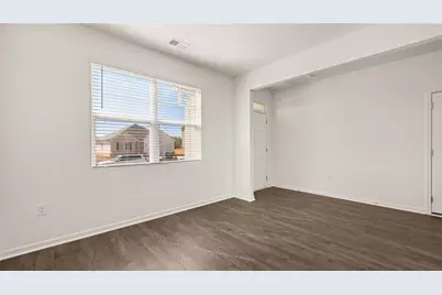 81 White Spruce Way, Newnan, GA 30265 - Photo 5