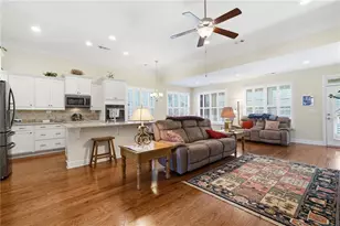 4035 Great Pine Dr, Gainesville, GA 30504 - Photo 5