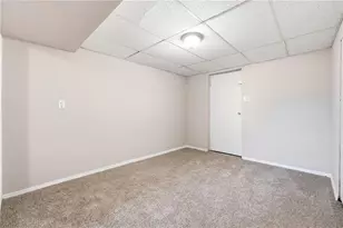 1376 Colony E Cir, Stone Mountain, GA 30083 - Photo 17