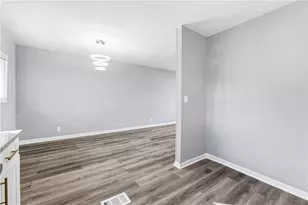 1376 Colony E Cir, Stone Mountain, GA 30083 - Photo 13