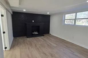 332 W Downing Ct, Jonesboro, GA 30238 - Photo 5