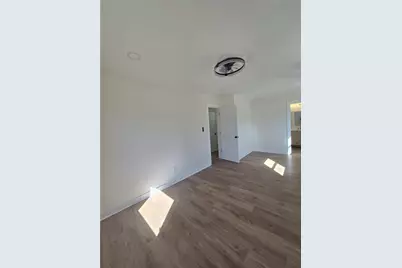 332 W Downing Court, Jonesboro, GA 30238 - Photo 19