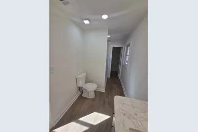 332 W Downing Court, Jonesboro, GA 30238 - Photo 7