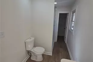 332 W Downing Ct, Jonesboro, GA 30238 - Photo 7