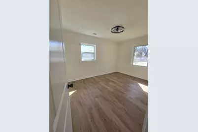 332 W Downing Court, Jonesboro, GA 30238 - Photo 21