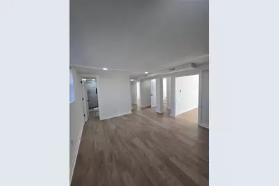 332 W Downing Court, Jonesboro, GA 30238 - Photo 11