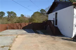 555 Lee Byrd Rd, Loganville, GA 30052 - Photo 3