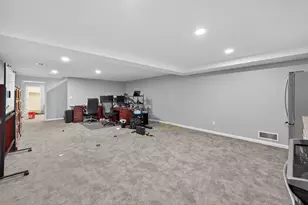 1382 Huntingford Dr, Marietta, GA 30068 - Photo 31