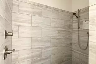 5736 Main St, Flowery Branch, GA 30542 - Photo 21