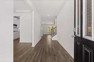 1621 Lacebark Elm Wy, Lawrenceville, GA 30045 - Photo 9