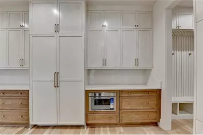 16011 Manor Club Drive, Alpharetta, GA 30004 - Photo 9