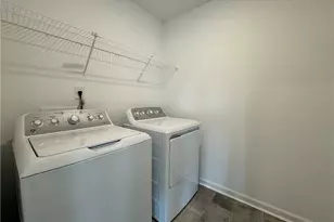 516 Provence Gate Ln, Lawrenceville, GA 30044 - Photo 15