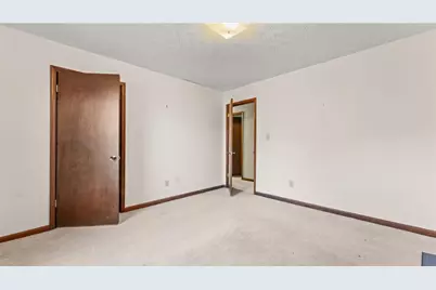 570 Candlewick Lane NW, Lilburn, GA 30047 - Photo 21