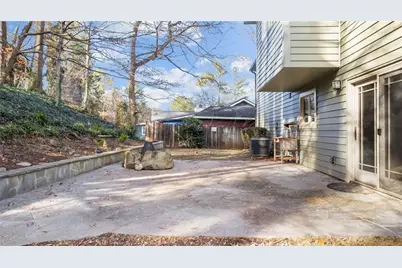 570 Candlewick Lane NW, Lilburn, GA 30047 - Photo 27