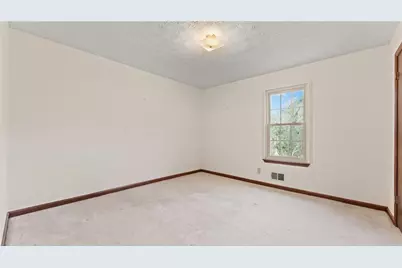 570 Candlewick Lane NW, Lilburn, GA 30047 - Photo 19