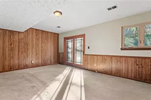 570 Candlewick Ln NW, Lilburn, GA 30047 - Photo 21