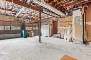 570 Candlewick Ln NW, Lilburn, GA 30047 - Photo 25