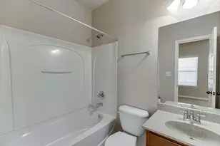 1043 Nightfall Ct, Suwanee, GA 30024 - Photo 17