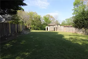 1482 Dresden Dr NE, Brookhaven, GA 30319 - Photo 17