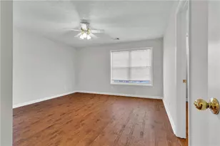 1050 Daventry Crossing, Woodstock, GA 30188 - Photo 17