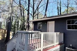 4245 Marjorie Rd, Snellville, GA 30039 - Photo 11