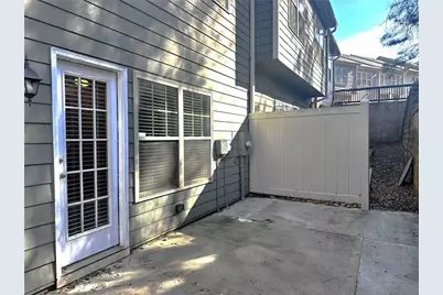 117 Townview Drive, Woodstock, GA 30189 - Photo 9