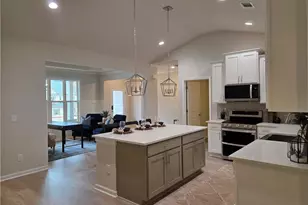 308 Meadows Dr, Bethlehem, GA 30620 - Photo 7