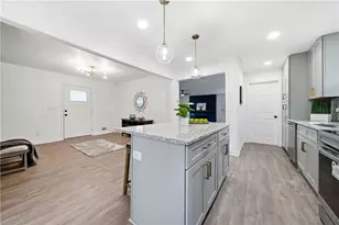 6500 Shannonlore Dr SW, South Fulton, GA 30349 - Photo 9