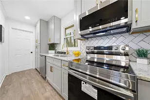 6500 Shannonlore Dr SW, South Fulton, GA 30349 - Photo 7