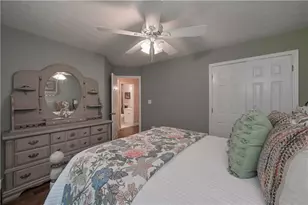 5885 W Chapel Hill Rd, Douglasville, GA 30135 - Photo 9