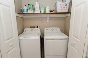 6801 Creekwood Dr, Douglasville, GA 30135 - Photo 13