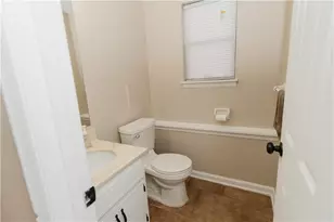 6801 Creekwood Dr, Douglasville, GA 30135 - Photo 7