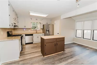 6801 Creekwood Drive, Douglasville, GA 30135 - Photo 15