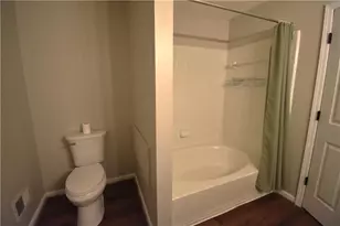 1575 Ridenour Parkway NW, Kennesaw, GA 30152 - Photo 29