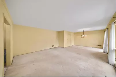 1570 Nantahalla Court NE, Atlanta, GA 30329 - Photo 5