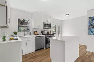 2129 Wakita Dr SE, Marietta, GA 30060 - Photo 3