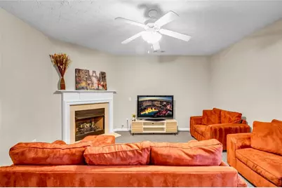 1246 Adcox Square, Stone Mountain, GA 30088 - Photo 9